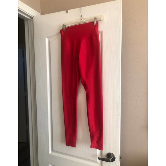 ALO Air Lift Red Leggings - Picture 2 of 10